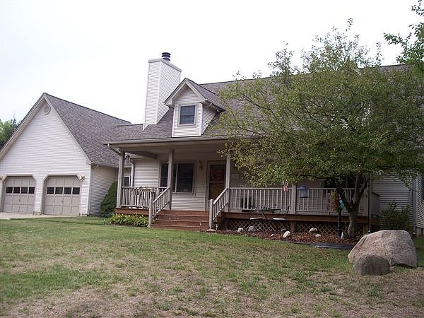 5701 BENTON Front PRIMARY