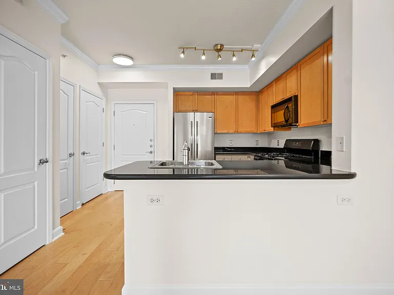 1441 Rhode Island Ave NW #808 — Photo 11