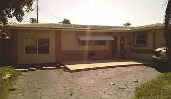 1st image of 221 NE 29th St