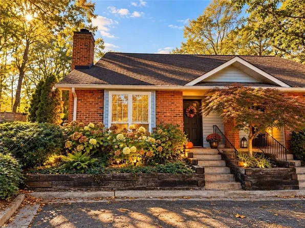 1195 Minhinette Dr APT F, Roswell, GA 30075