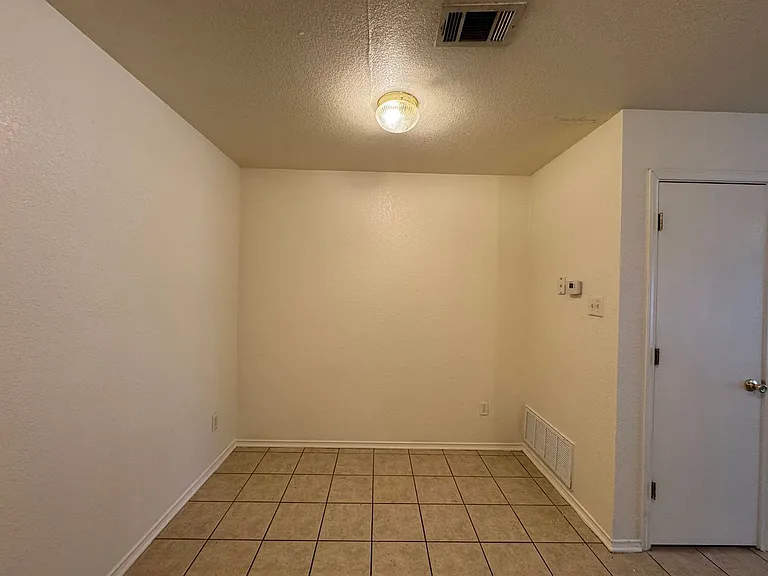 4505 Deek Dr — Photo 6