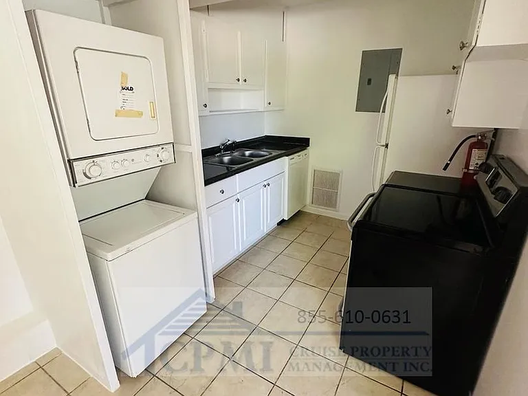 401 S Lakeside Dr Lake Worth, FL 33460 — Photo 14