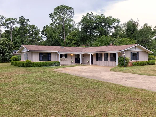 1702 Culbreth St, Bainbridge, GA 39819