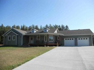 906 Trail Dr, Park Rapids, MN 56470