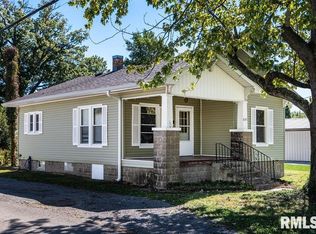601 S Vicksburg St, Marion, IL 62959