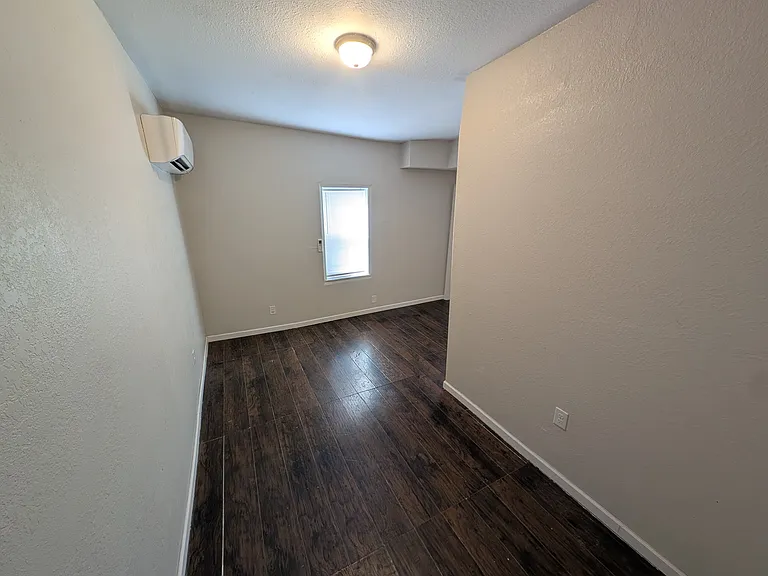 303 Madison St #101 — Photo 11
