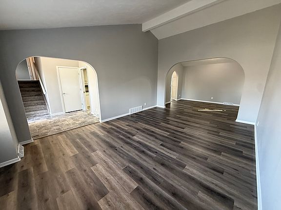 5th image of 13075 Sky Park Dr