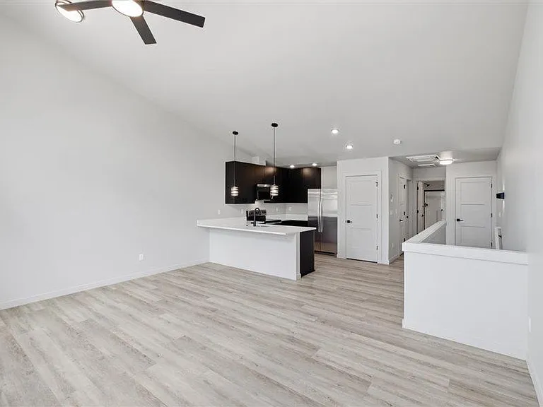 1392 Overlook Ave NW — Photo 20