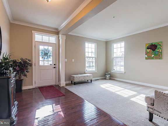 4th image of 2432 Glouster Pointe Dr