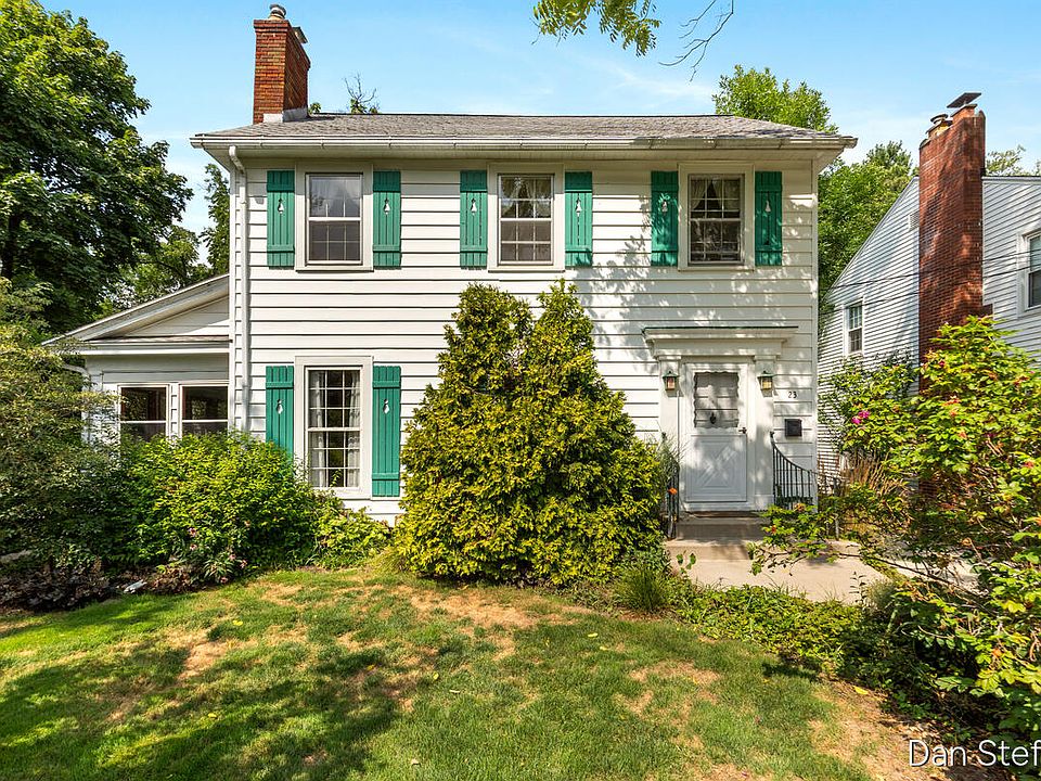 1st image of 23 Alten Ave NE