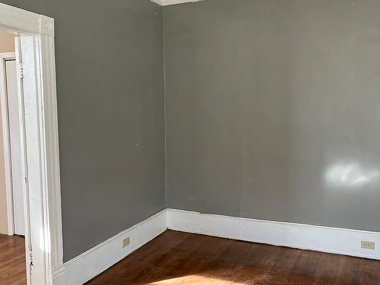 509 N Mecklenburg Ave — Photo 3