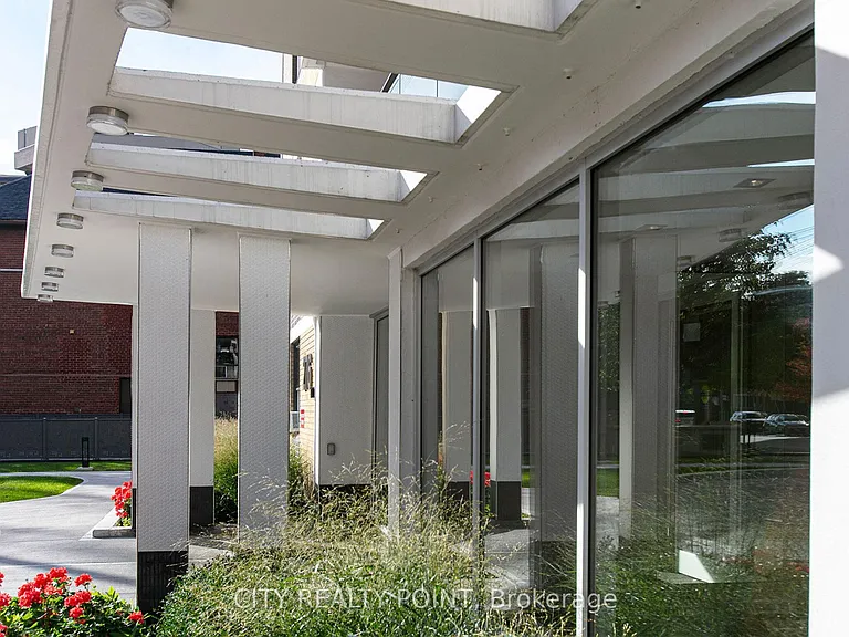 276 Saint George St #209 — Photo 10