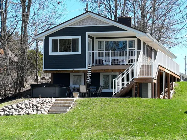 6732 Burma ROAD, Waterford, WI 53185