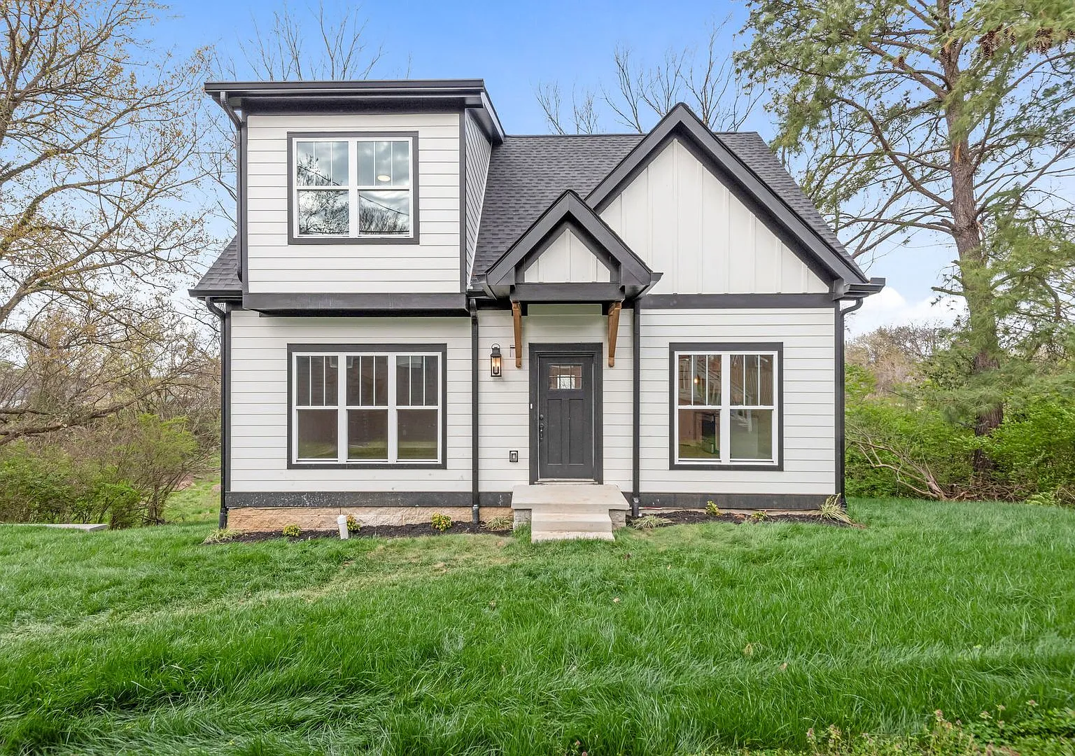 4bed 3bath Newer-Construction Home | Old Hickory — Photo 1