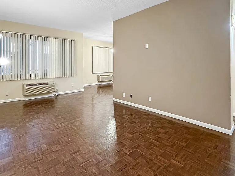 326 Prospect Ave #2G — Photo 12