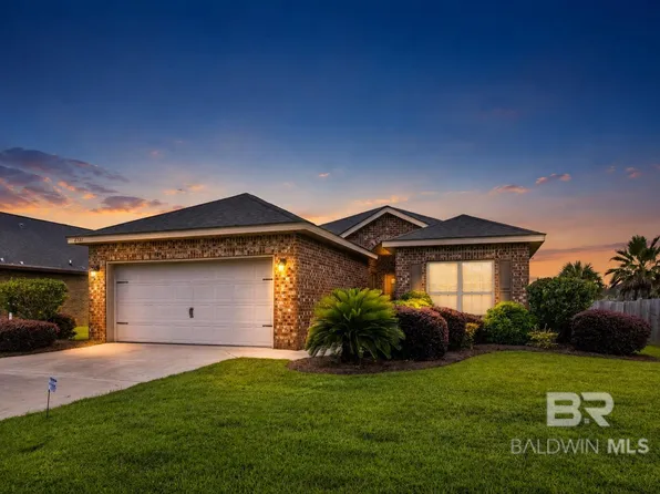 4281 Birkdale St, Gulf Shores, AL 36542