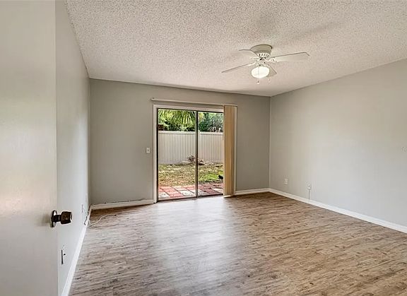 5th image of 6262 142nd Ave N Unit 1203