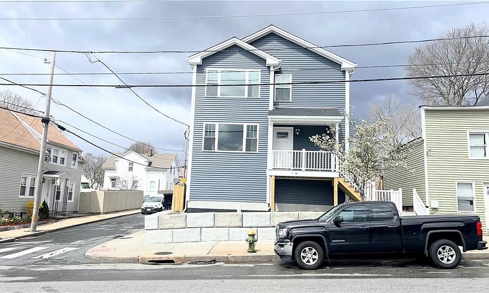 1st image of 1035 Atwells Ave Floor 2
