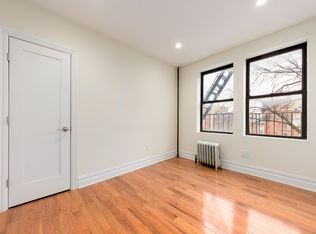 3202 34th Ave APT 3B, Astoria, NY 11106
