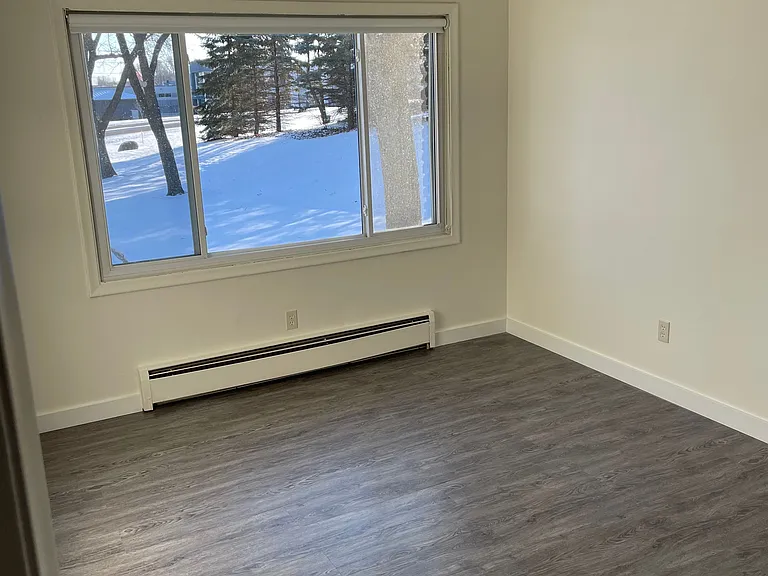 6200 Golden Valley Rd #222 — Photo 6