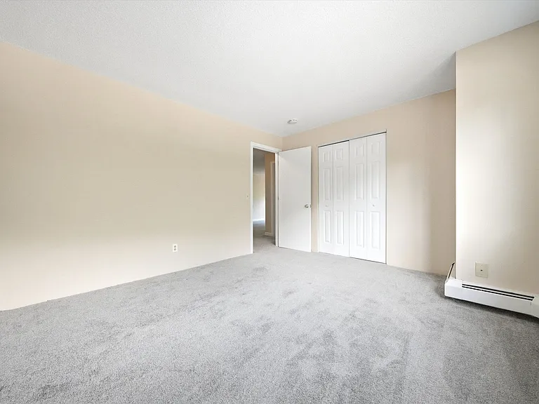 379 Huse Rd #27 — Photo 18