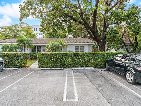 3rd image of 9433 SW 174th St #9433