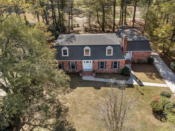 464 Santee Dr, Santee, SC 29142