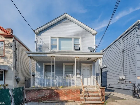 841 Martin St, Elizabeth City, NJ 07201