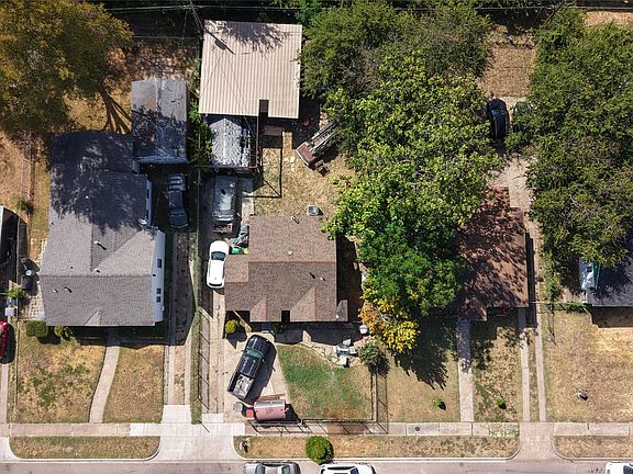 3rd image of 2536 Jennings Ave