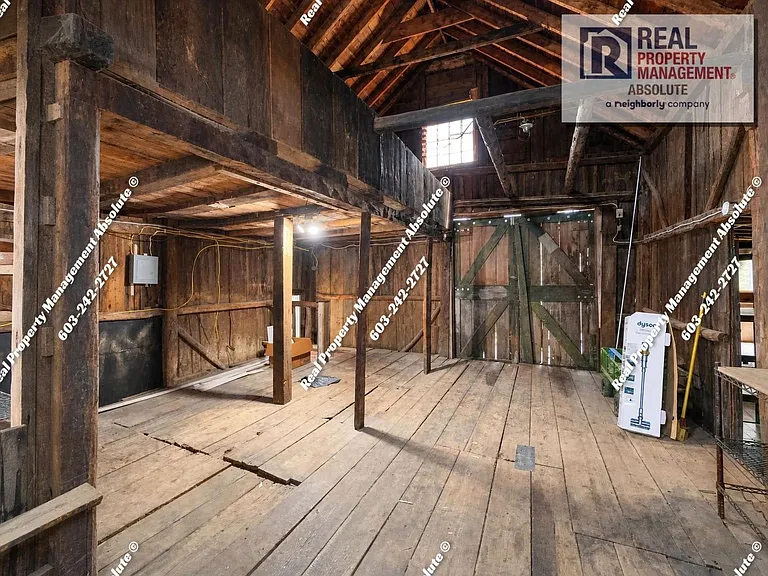 208 Manchester St — Photo 30