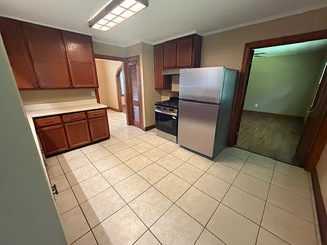63 Old Malesus Rd — Photo 2