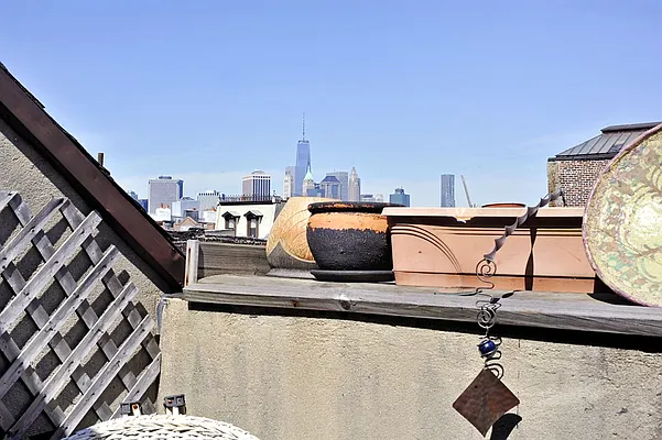 Sold by Corcoran | media 16