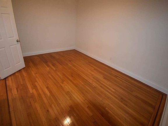 4th image of 45-15 43rd Ave #1C