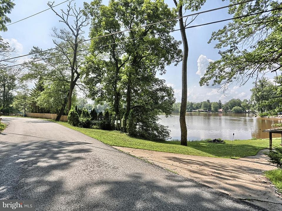 824 Silver Lake Rd, Lewisberry, PA 17339 Zillow