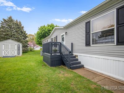 7432 Old Hickory Dr NE, Belmont, MI, 49306