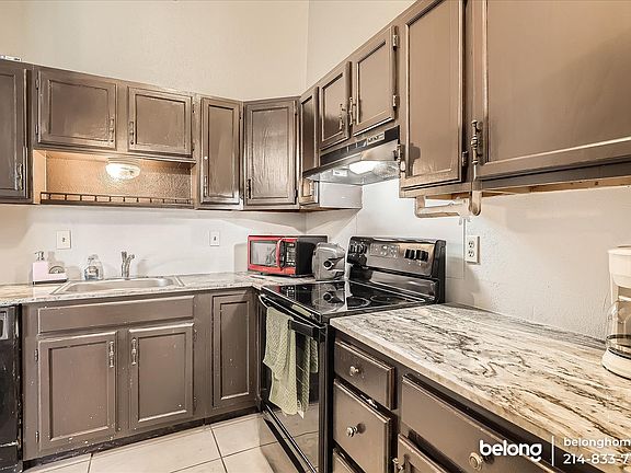4th image of 1542 Butterfield Dr