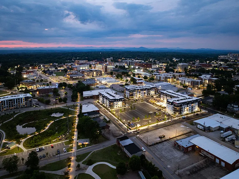 Solis Gainesville — Photo 27