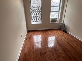 25-05 40th Ave #6, Long Island City, NY