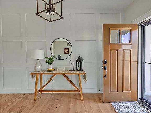 2nd image of 15901 Cambria Cove Blvd
