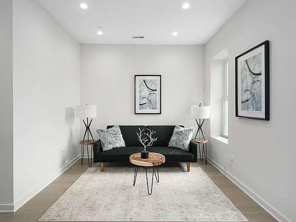 4th image of 3114 13th St NW Unit D