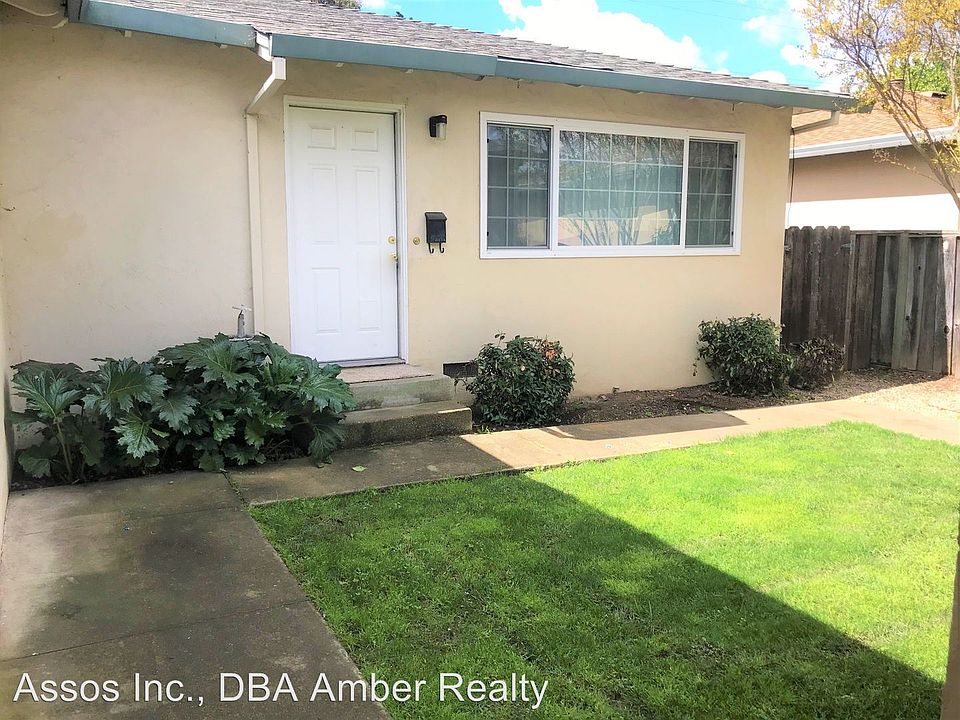 1st image of 2941 Ross Ave