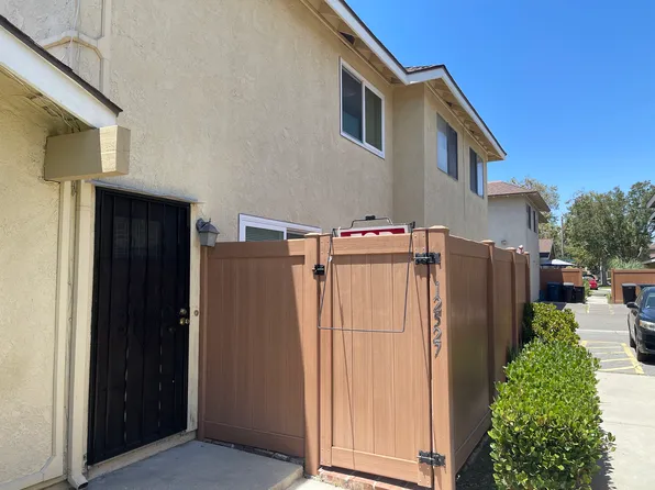 12527 Vicente Pl, Cerritos, CA 90703