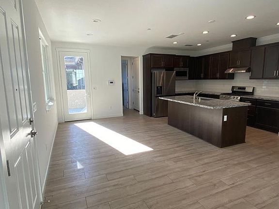 Homesite 899 Kitchen