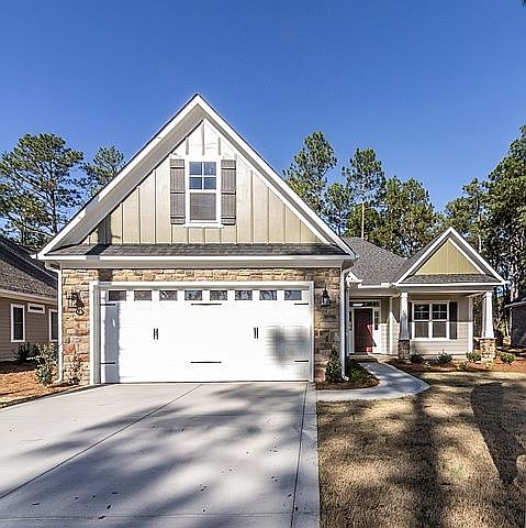 1st image of 165 N Bracken Fern Ln