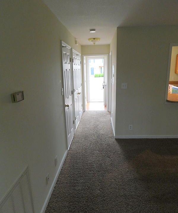 1st image of 190 Nantucket Dr