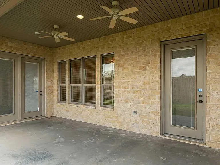 7 Stonebrook Ct — Photo 34