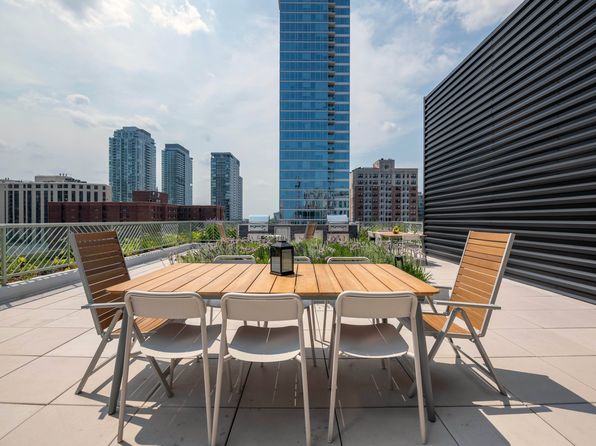 1201 N Clark St #317