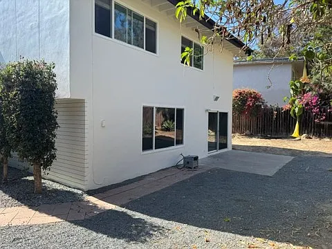 3 bed, 1150 sqft, $3,950 — Photo 4