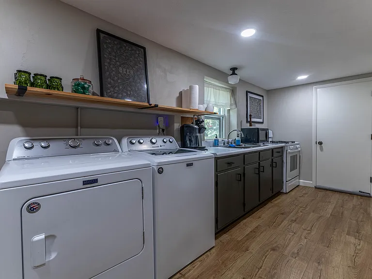 3312 Lynnwood Dr — Photo 28