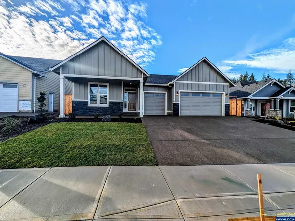 5963 Evangelista St S, Salem, OR 97306